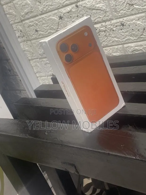 New Apple iPhone 17 Pro 256 GB Orange · Photo 1
