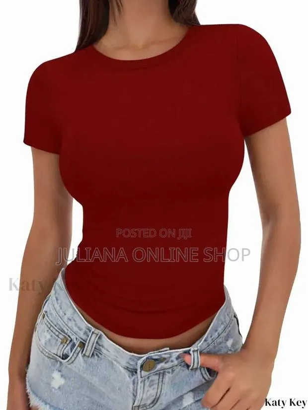 Ladies Basic Tops · Photo 1