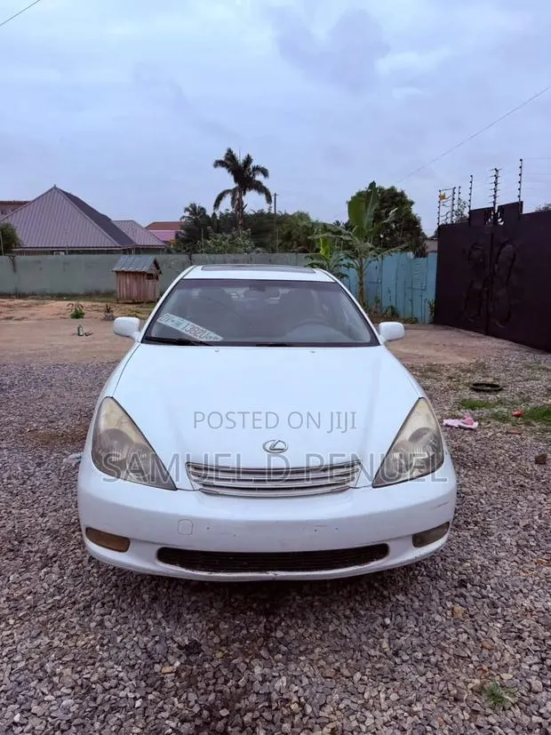 Lexus ES 350 2009 White · Photo 1