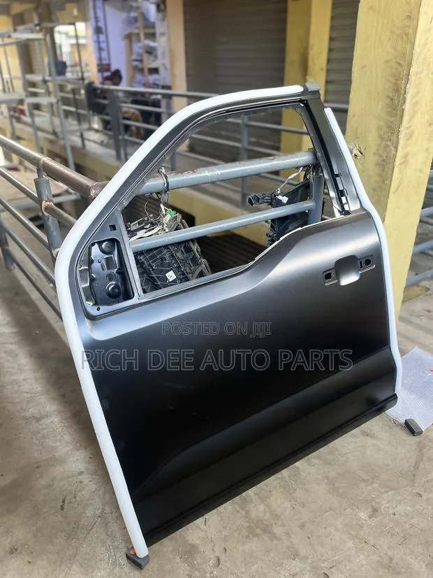 Ford F150 2021-2024 Front and Back Aluminum Doors · Photo 1