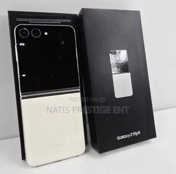 New Samsung Galaxy Z Flip5 512 GB Purple · Photo 1