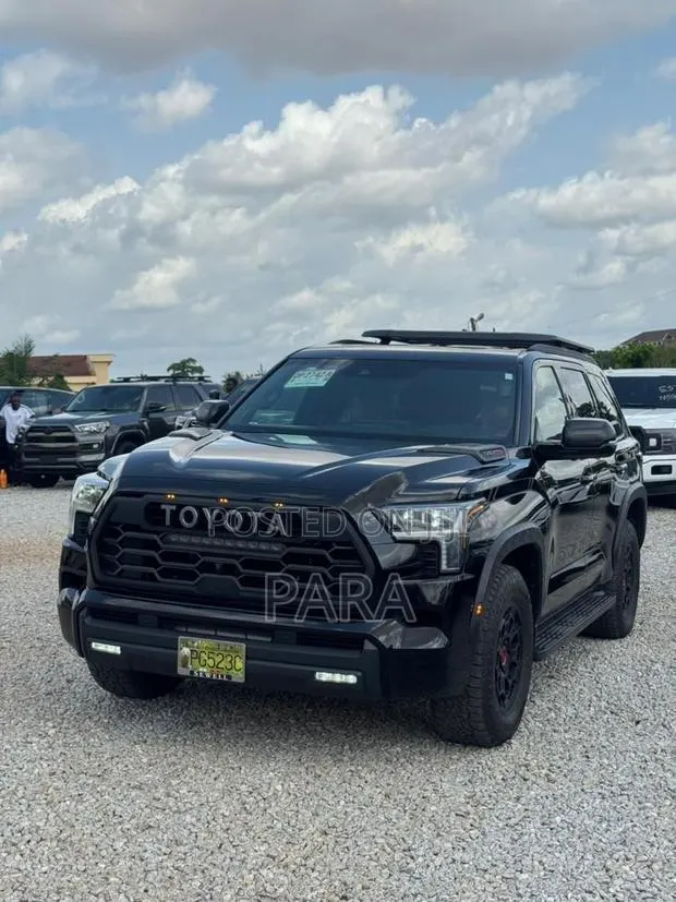 Toyota Sequoia TRD Pro 4WD 2024 Black · Photo 1
