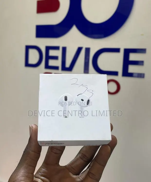 Apple Airpods 4 · Photo 1