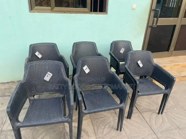 Just Arrived! Quality Metal Plastic Chairs for Outdoors and Indoors! · Photo 1