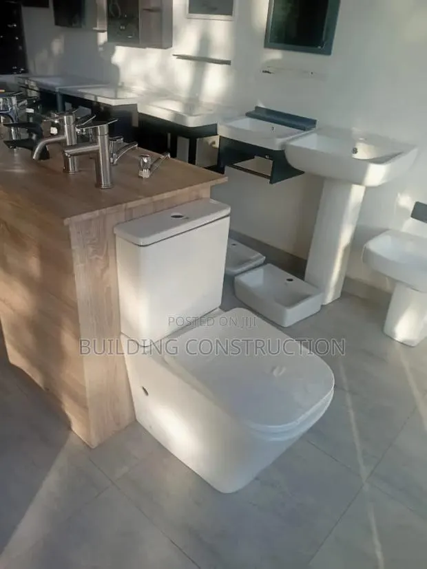 Water Closet · Photo 1