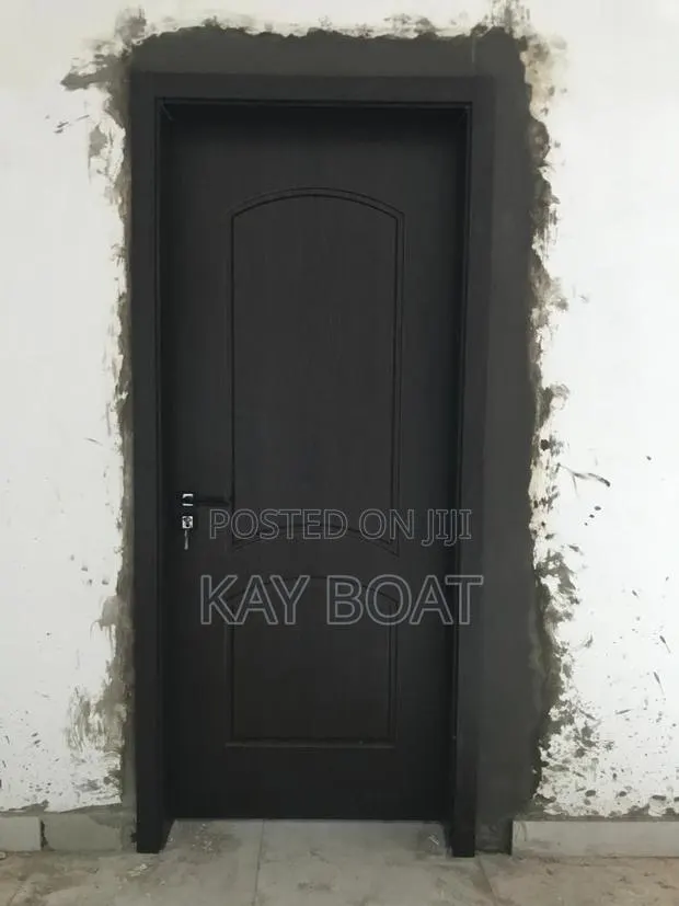 Neatly Installed Brown Like Interior Door · Photo 1