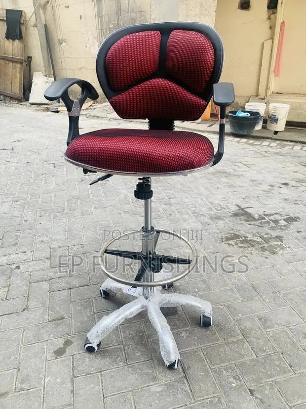 Swivel Counter Chair · Photo 1