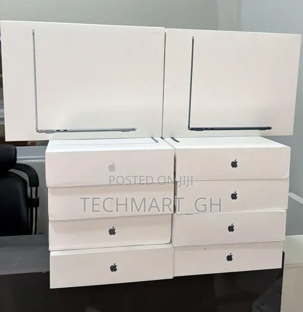 New Laptop Apple MacBook Air 2026 M5 16GB Apple M5 SSD 512GB · Photo 1