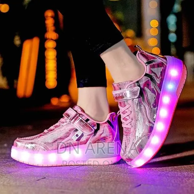 Skating Shoes With Roller Wheels and Custom LED Lights · Photo 4