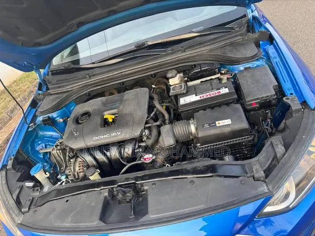 Hyundai Elantra 2018 Blue · Photo 1