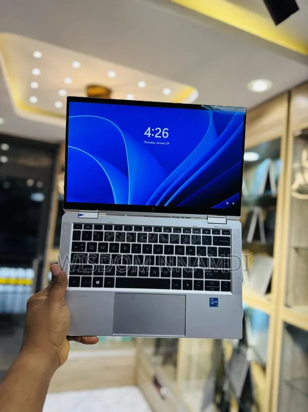 Laptop HP EliteBook x360 1030 G8 16GB Intel Core i5 SSD 512GB · Photo 1