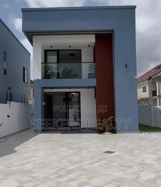 4bdrm House in Seekers Realty, Ghana Flag for sale · Photo 1