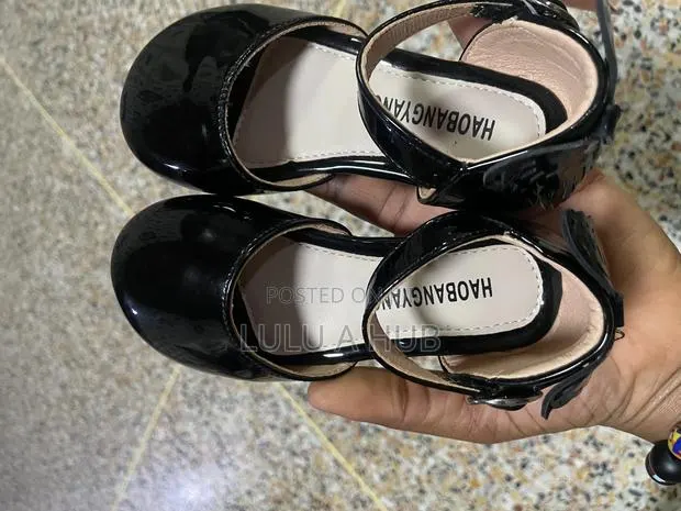 Baby Girls Shoes · Photo 3