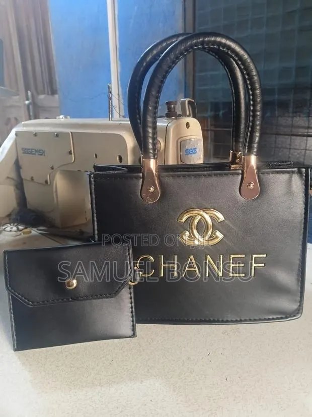 Ladies Nice Bags for Sale · Photo 1