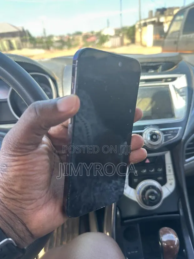 Apple iPhone 14 Pro Max 128 GB Purple · Photo 1