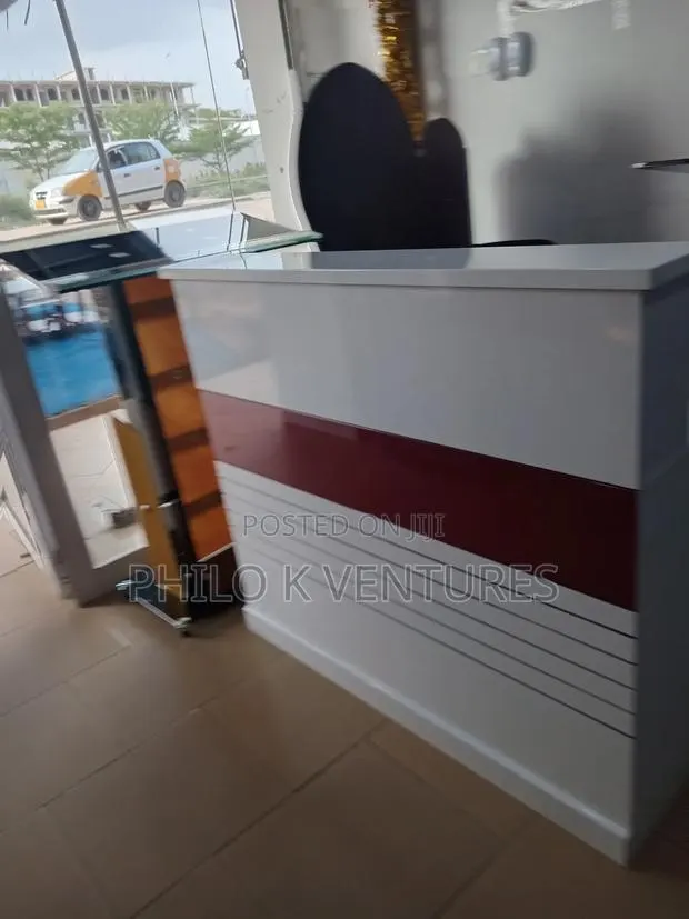 Front Desk for Reception Area · Photo 1