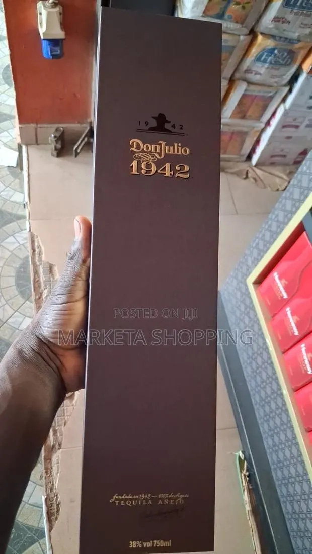 Don Julio 1942 Tequila Anejo 750ml · Photo 3