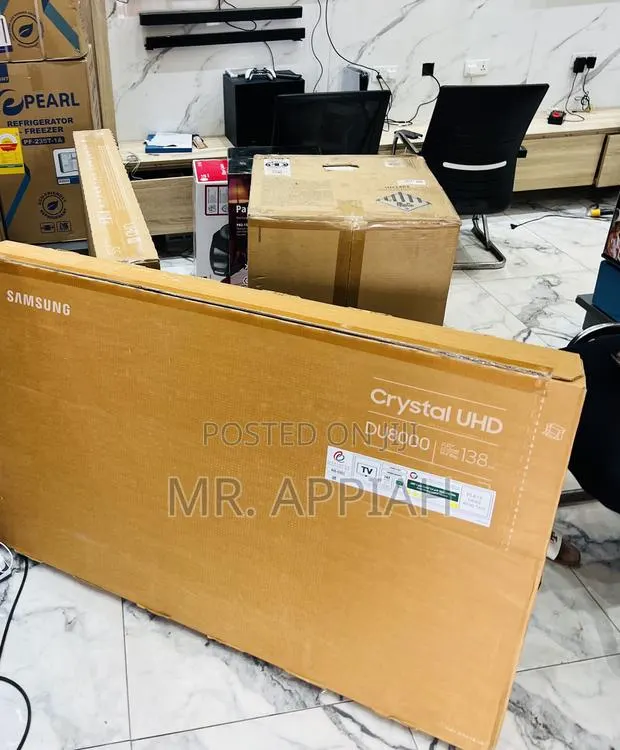 Super Classic Samsung Qled Smart Screen Television(55q60b)2024 · Photo 1
