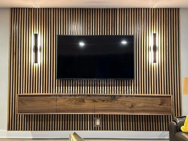 Metal Gold Tv Panel Wall Slats Decor · Photo 1