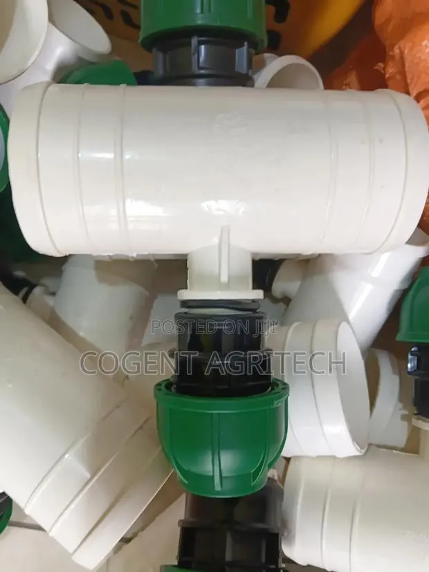 Layflat to PE Irrigation Pipe Tee Connector · Photo 1
