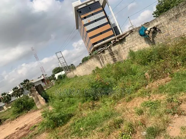 Six Plots of Land for Sale Located at Dzorwulu · Photo 1