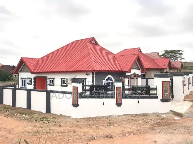 4bdrm House in Abrepo Asuobonteng, Kumasi Metropolitan for sale · Photo 1