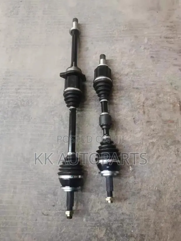 Rav 4 2019,2020,2021,2022,2023,2024,2025 Front Drive Shaft Complete · Photo 1
