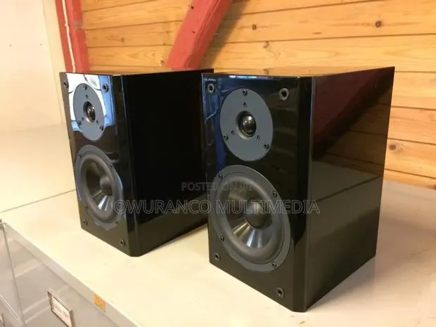 Yamaha Pianocraft Nx-E200
 Loudspeakers Bookshelf · Photo 1