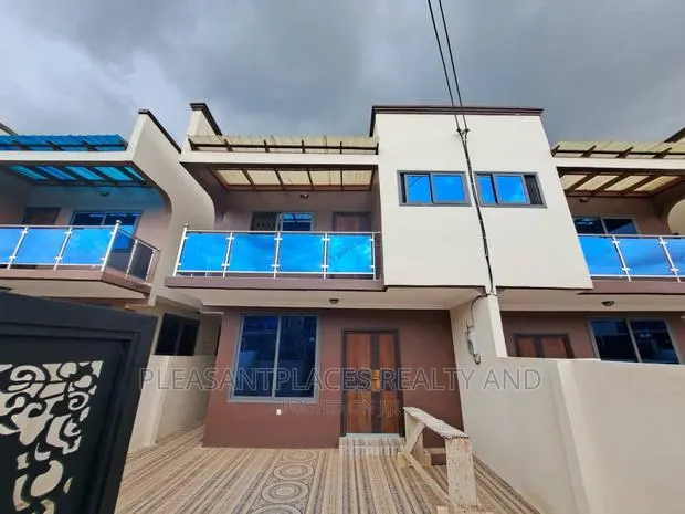 3bdrm Duplex in Pleasantplaces, Oyarifa for rent · Photo 1