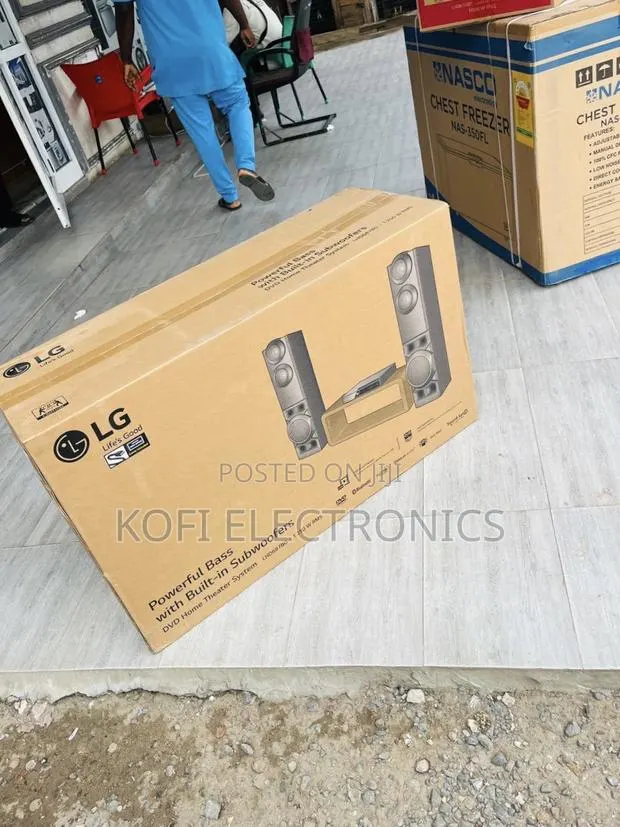 Fabulous Lg Lhd687lg Home Theater System Sounds Quality Deep · Photo 1
