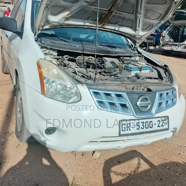 Nissan Rogue 2013 White · Photo 1
