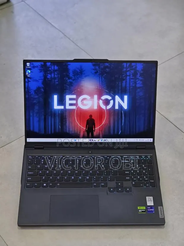 New Laptop Lenovo Legion 5i 32GB Intel Core Ultra 9 SSD 1T · Photo 1
