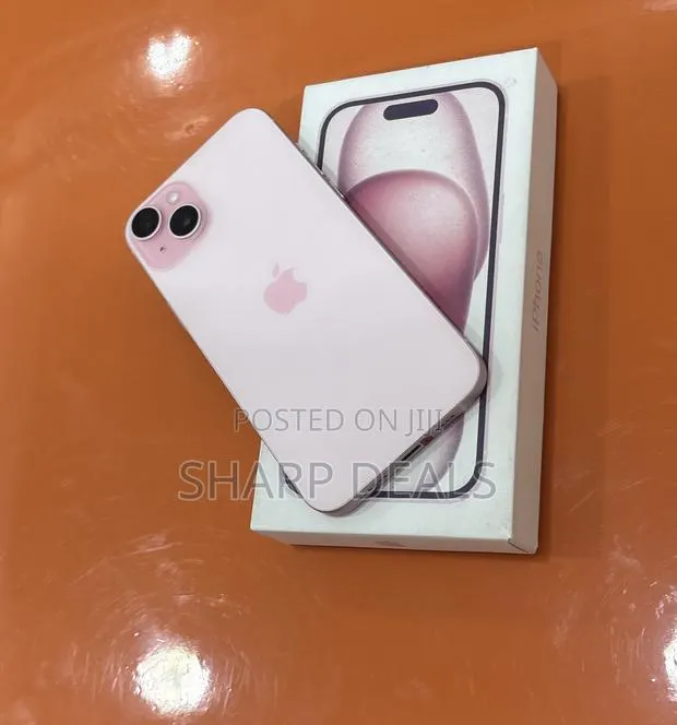 New Apple iPhone 15 Plus 128 GB Pink · Photo 1