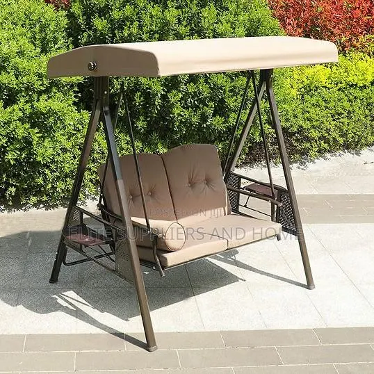 Swing Chair · Photo 1