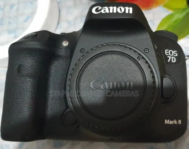 Canon EOS 7D Mark II Digital Camera · Photo 1