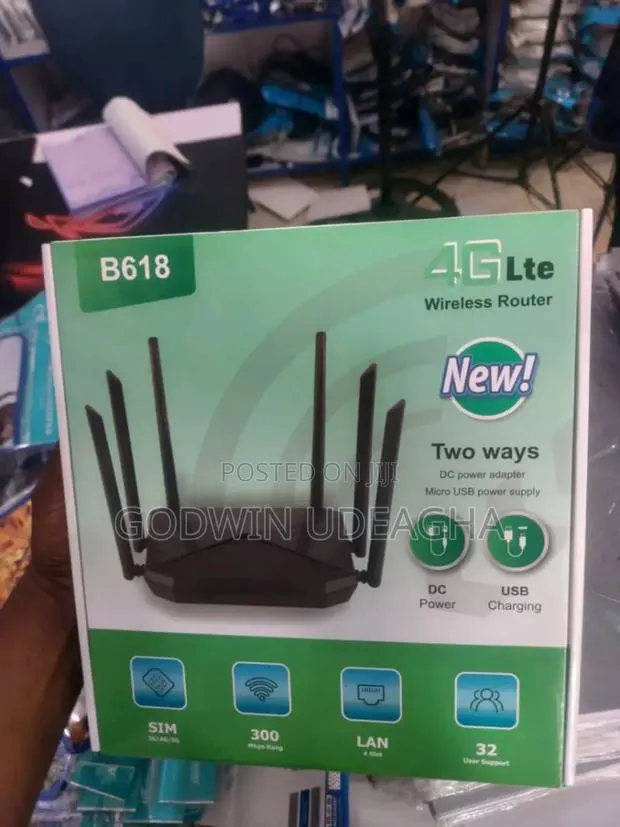 B618 Universal Router · Photo 1