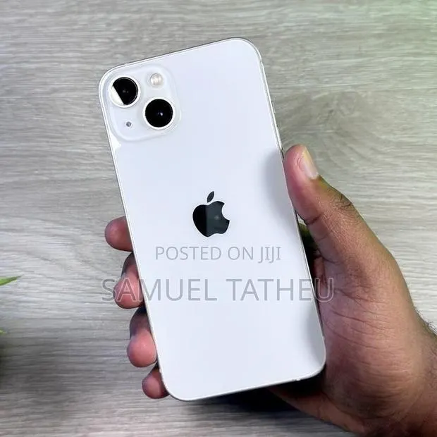Apple iPhone 13 128 GB Black · Photo 1