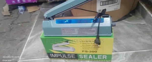200mm Sealing Machine · Photo 1