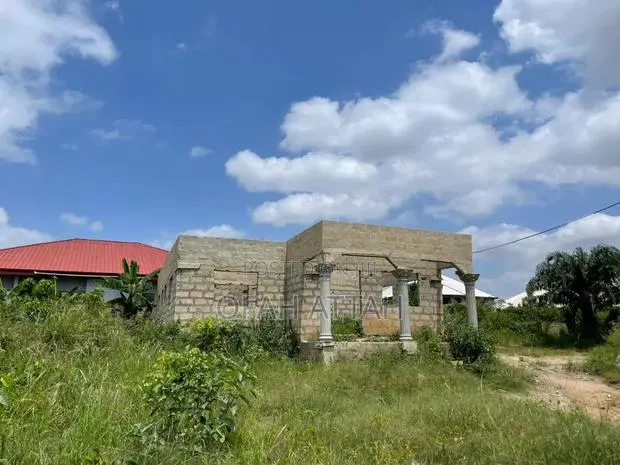 3bdrm House in Kenyasi Adumam, Kumasi Metropolitan for Sale · Photo 1