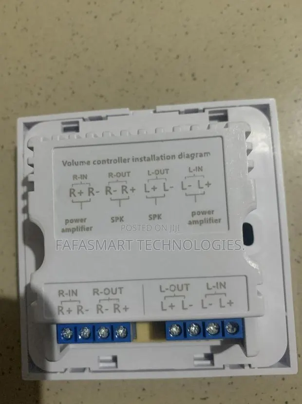Stereo Volume Control · Photo 8