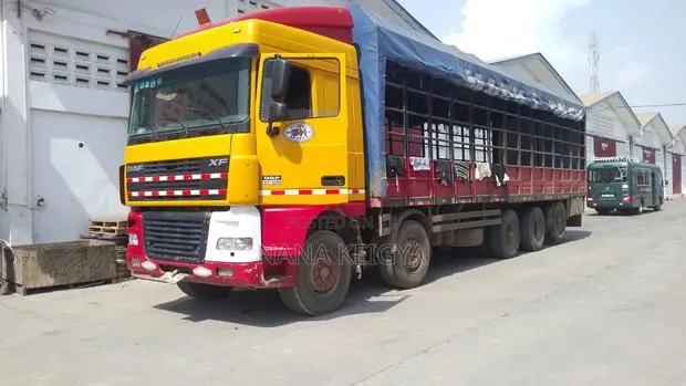 All Kinds of Trucks · Photo 1