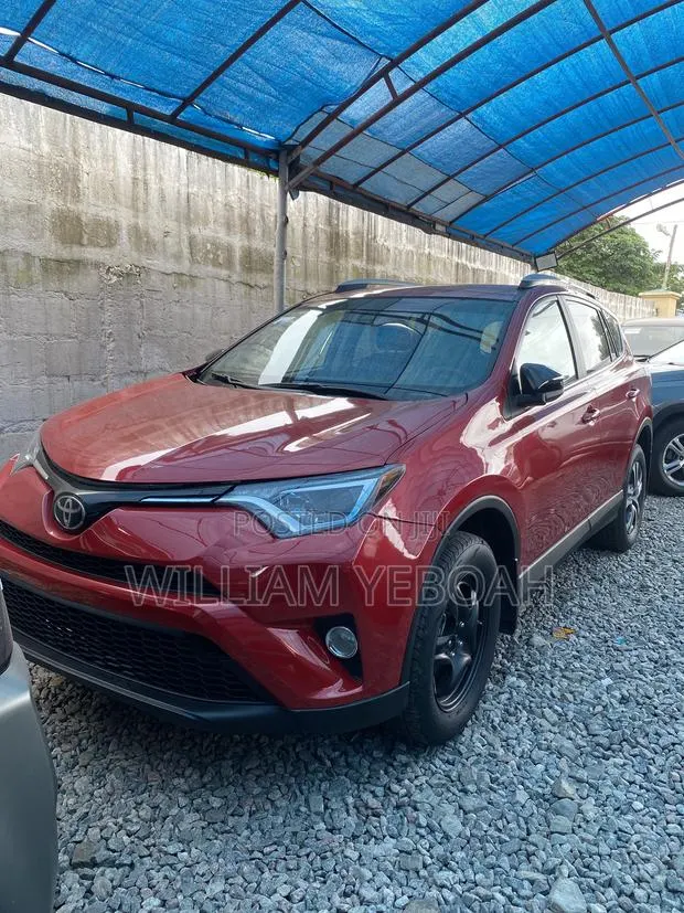 Toyota RAV4 LE AWD (2.5L 4cyl 6A) 2017 Red · Photo 1
