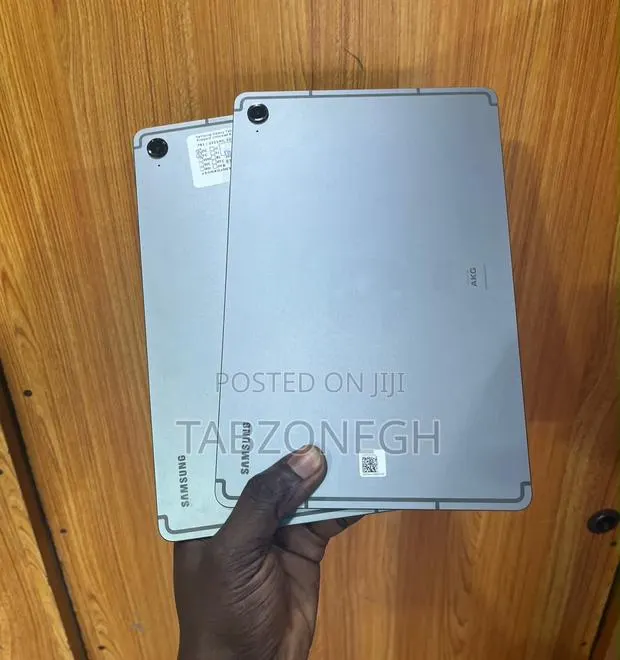 Samsung Galaxy Tab S9 FE 128 GB Gray · Photo 1