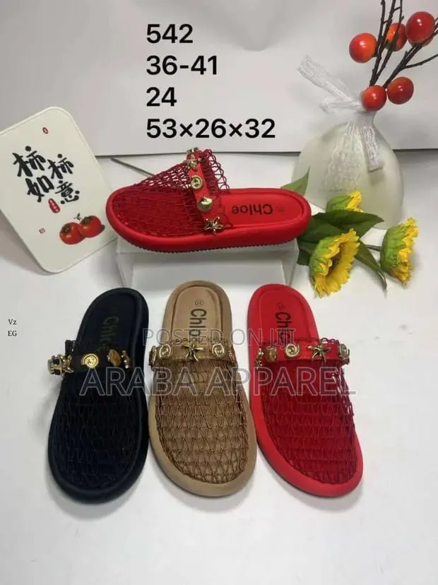Ladies Slippers · Photo 1