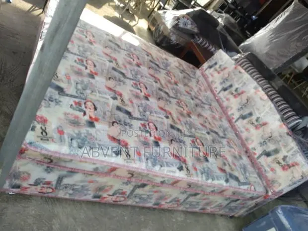 Complete Made Bed · Photo 1