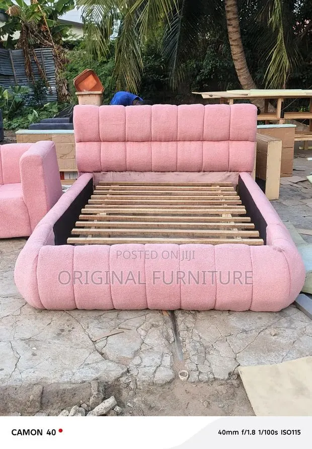 Double Bed Frame · Photo 1