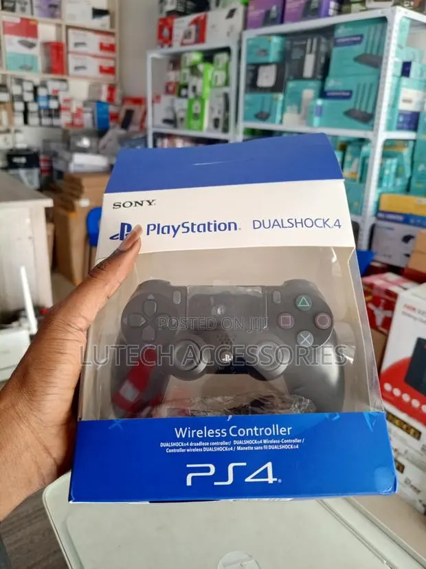 Ps4 Game Controllers. · Photo 1