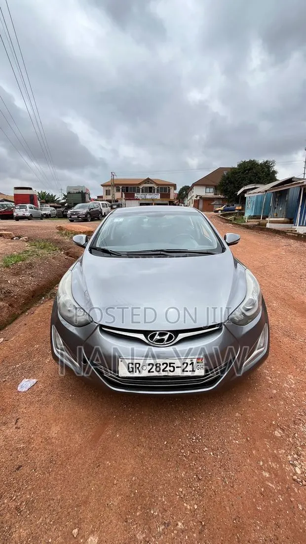 Hyundai Elantra SE 4dr Sedan (1.8L 4cyl 6A) 2015 Gray · Photo 1