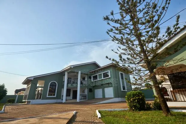 Furnished 8bdrm Villa in Lashibi for rent · Photo 1