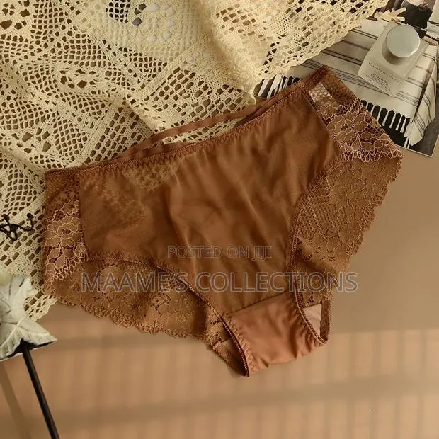 Plus Size Women Pants 12 In A Dozen · Photo 1